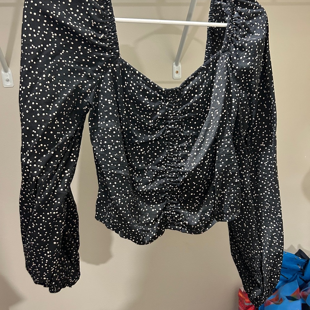 Lulu's Floral And Solid Blouses Collection - image 6